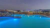 Resort Hotel El Cortijo & Spa - Uima-altaat