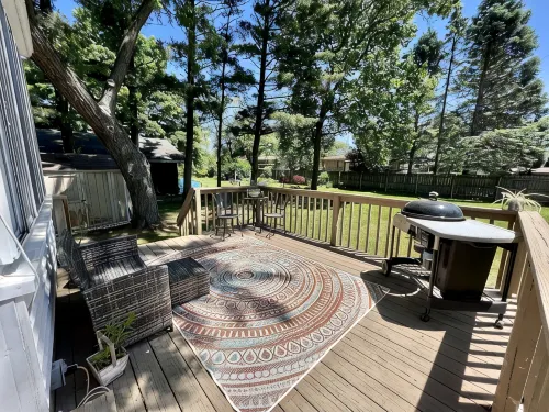 Cozy Family Cottage 2 Bed, 1 Bath Near Lake Michigan Fun and Wine Country - 4-Star