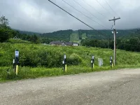 Sugarbush Tiny House/Cabin on 3.2 Acres at the base of Sugarbush-Mount Ellen - Alphydda