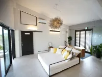 Marinx Poolvilla Nakandakari - Pools
