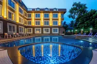 Zone Connect by the Park Parra Goa - Hot Springs