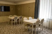Biznes Klub Hotel Razumovkij - 2星級