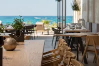 Ikones Seafront Luxury Suites - 5-Star