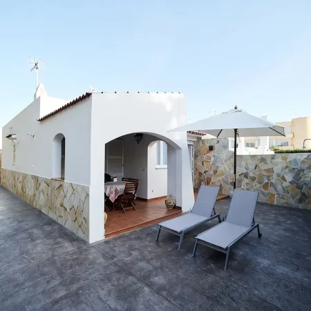Very cozy apartment, near the sea, in a very quiet area Menorca.