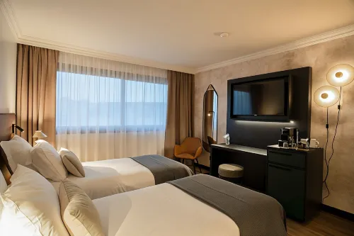 Appart'City Collection Genève Aéroport - Ferney Voltaire Hotels in Prevessin-Moens