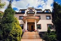 Hotel Arkadia Hotels near Bunkier