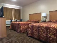Evergreen Lodge Hotel dekat University of the Universe
