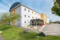 B&B HOTEL Cholet Nord Hotels in Maulévrier