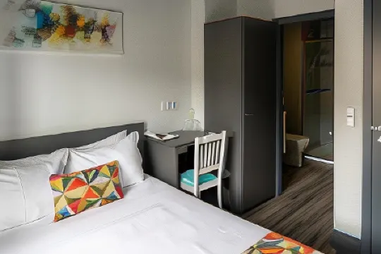 Residencial Kuarenta&Um