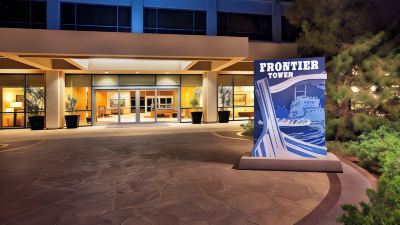 施設外観 ディズニーランド ホテル アナハイム ロサンゼルスの写真