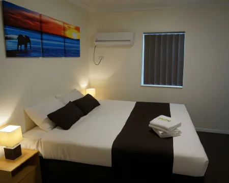 The Cliff House Hotels in Kangaroo Point