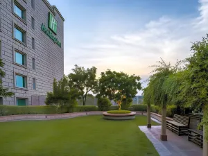 Holiday Inn Agra MG Road