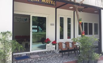 Nest Hostel Lipe