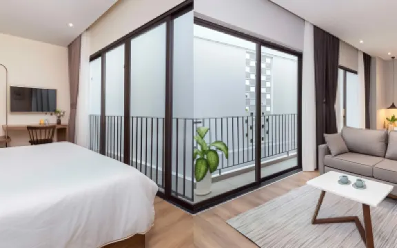 科茲魯姆之家高級公寓 Tracy Decor附近的飯店