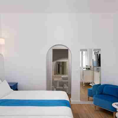 Katikies Villa Santorini - the Leading Hotels of the World Rooms