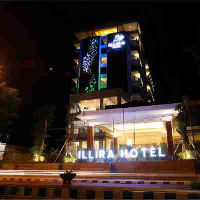 Illira Hotel Banyuwangi Hotel Exterior