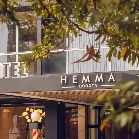Hemma Bogotá Country Luxury Suites Hotel Отели рядом с достопримечательностью «Суба»
