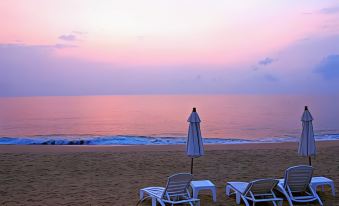 Baanmontra Beach Resort - Bankrut