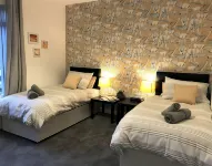 Stylish Modern 3-Bed House nr Manchester City Ctr