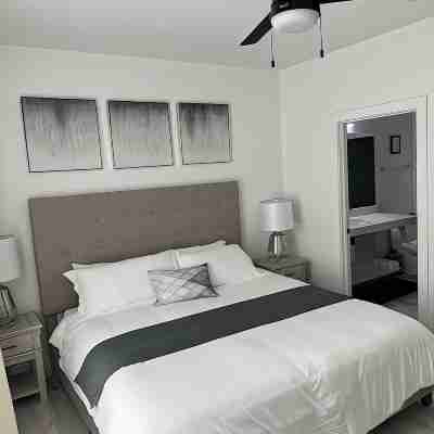 Handsboro Pointe Condo & Suites Rooms