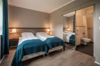 Holt Inn Hotels near Hornstrandir Nature Reserve