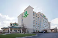 Holiday Inn & Suites Overland Park-West Hotels near Antioch Park