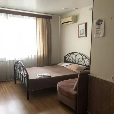 Hotel Na Bunina - صديق للحيوانات الاليفة