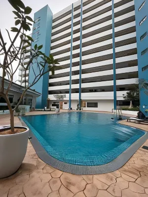 2Br Apartment - Beachfront - Corner Unit - Netflix - Unifi 300Mbps - Mutiara Melaka Pantai Puteri