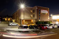 Wine Country Motor Inn - motel