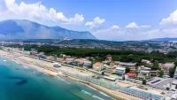 Baron Beach Hotel Hotels in Castelforte