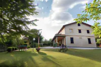 Agriturismo Il Giardino Dei Ciliegi Hotels in Rivotorto