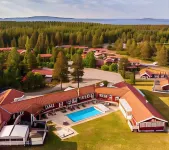 Norrfällsvikens Rum & Kök Hotels near Skuleskogen National Park, Entre West