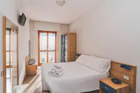 Hotel Bacco Rooms and Breakfast Hotels in Loano