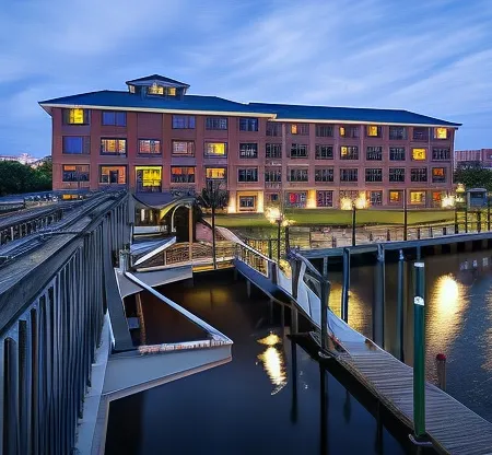 Best Western Plus Coastline Inn