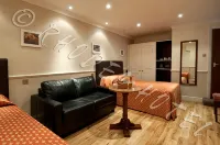 Rhodes Hotel Hotels in London