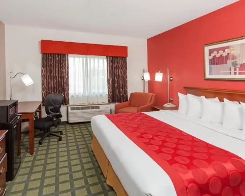 Baymont by Wyndham Decatur IL North Hotels in Forsyth