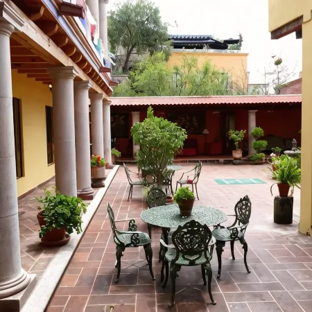 El Meson de Los Poetas