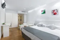 Boutique Urban Madrid Serrano - Condos