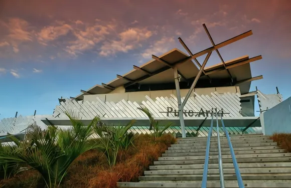 新普利茅茨卓越酒店