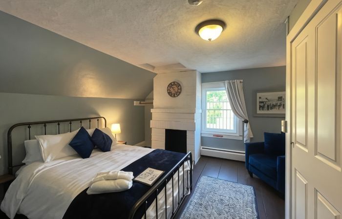 Stone Hearth Inn and Eatery