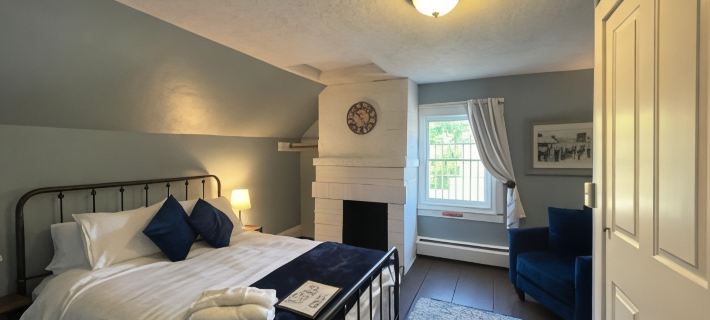 Stone Hearth Inn and Eatery Hotels in Windsor County