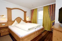 Alpenhotel Ischglerhof Hotels in Galtur