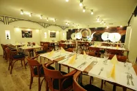 Hotel Minaret&Étterem Hotels in Eger