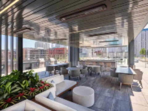 Level Chicago - River North