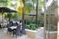 Hotel Spa le Calendal فنادق في آرل