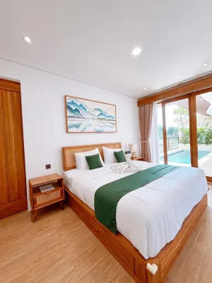 Harva Villa with Ricefield View