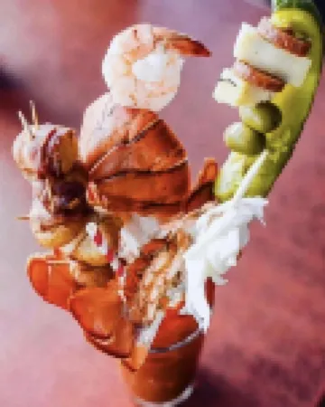 LUXURYBEACHHOUSE*walk2beaches*firepit/bikes/fencedyard/kingbed Hotels in Yarmouth