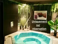 Kyriad Restaurant Centre Spa Vichy Hotels in Vichy