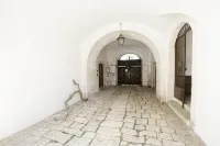 Le Tre Sorelle Hotels in Bitonto