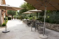 Domaine de Mejeans - Teritoria Hotels in Lambesc